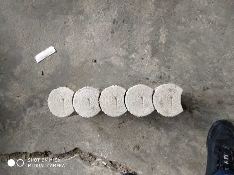 ԰־۰